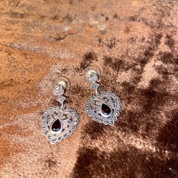 Vintage Garnet marcasite renaissance revival earrings - Picture 4 of 6